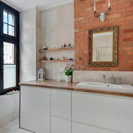 Sauna Retreat W Zaulku Sw Bartlomieja By Downtown Apartment Gdansk